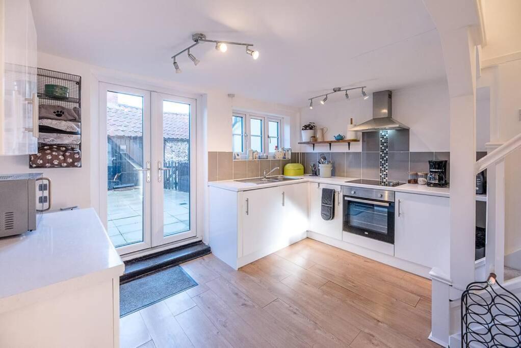 Button Cottage, Wickham Market Экстерьер фото
