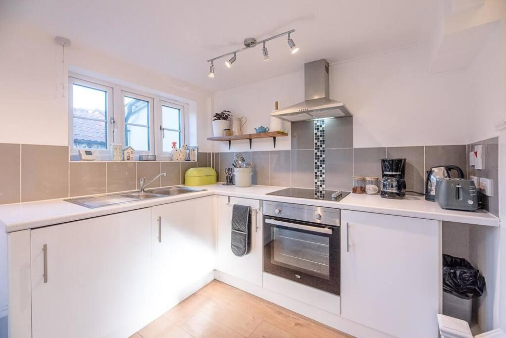 Button Cottage, Wickham Market Экстерьер фото